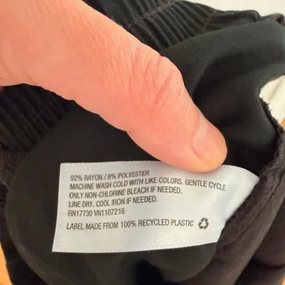 A New Day Pleated Front Cropped Trousers – Size 14 – Elastic Waist – Cuffed Hem - Picture 6 of 6